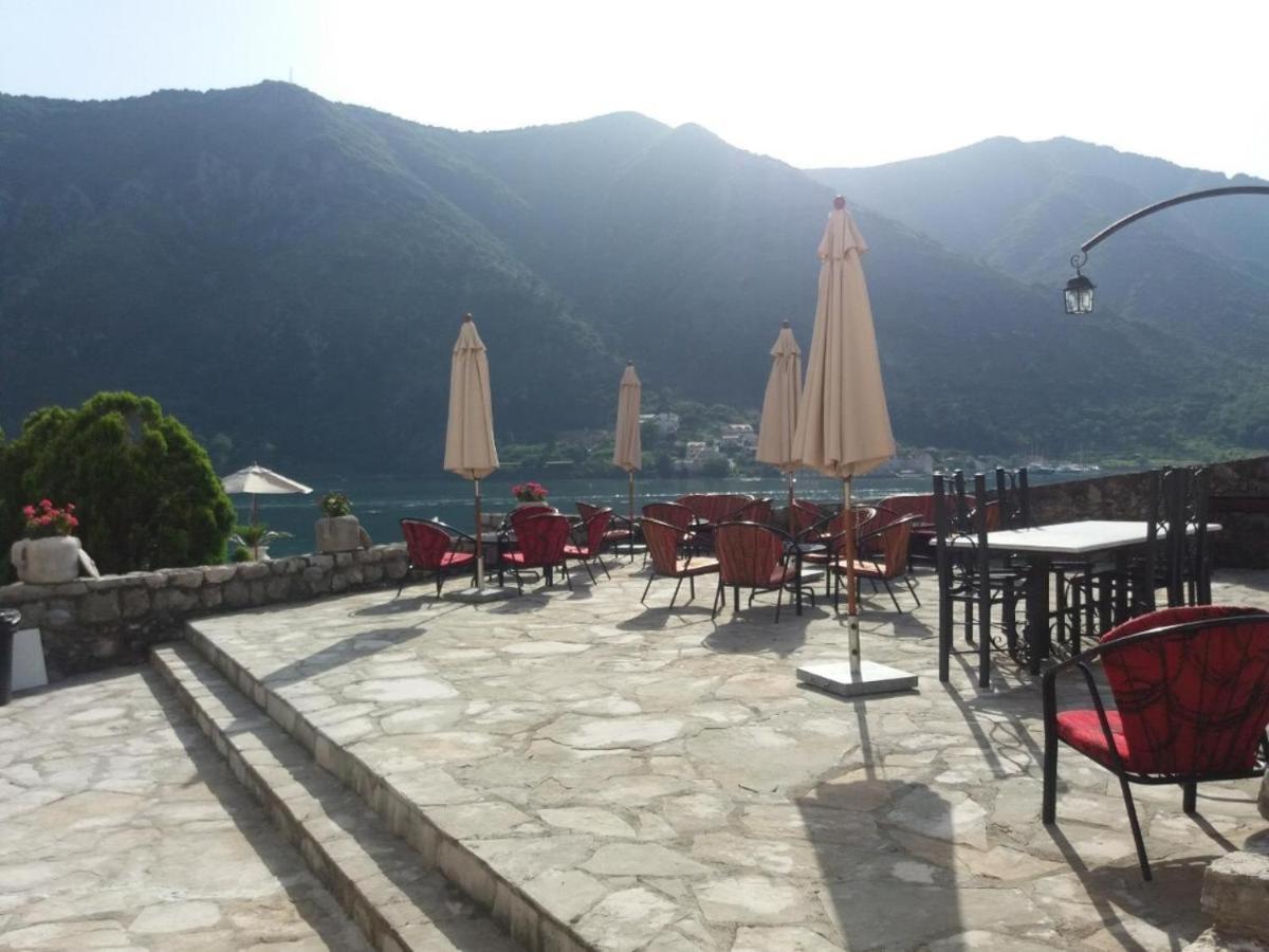Villa Kamena Котор Екстериор снимка